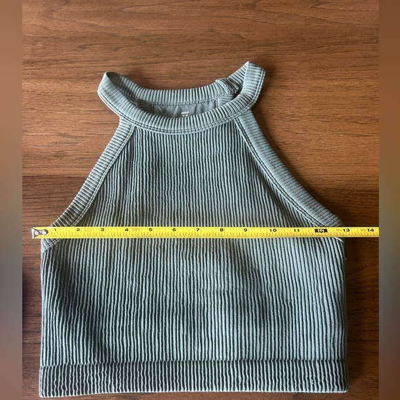 Aerie Superchill High Neck Bra Top Size Medium - Picture 7 of 9